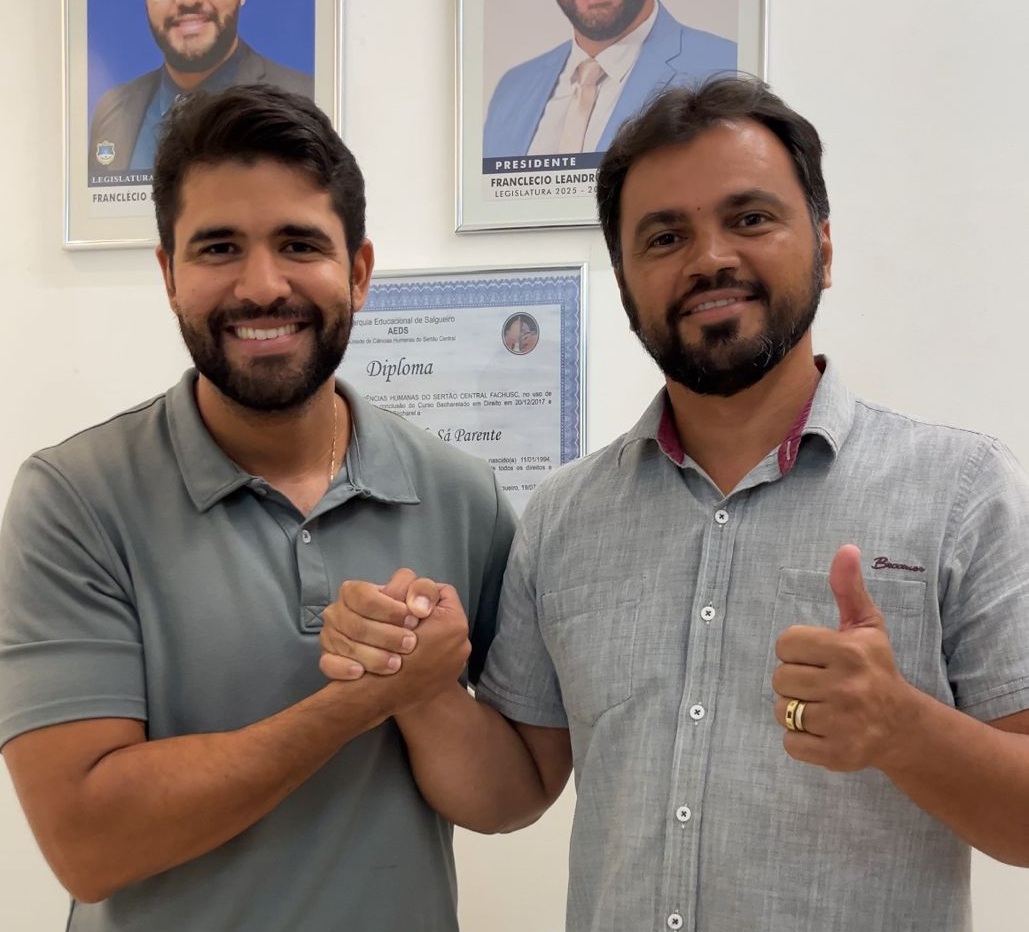 Sávio Pires declara apoio à reeleição de Léo Parente para a presidência da Câmara de Vereadores de Salgueiro